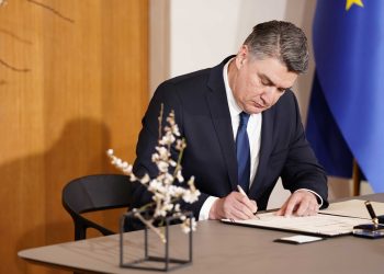 Milanović: Mladić je sociopata