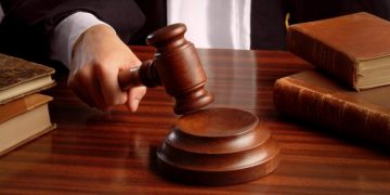 Prijetio i psovao suprugu, pa dobio 15 dana robije