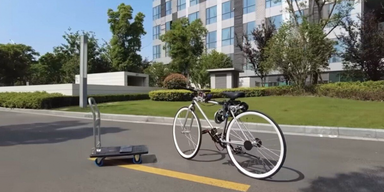 Inženjer kompanije Huawei razvija samobalansirajući bicikl