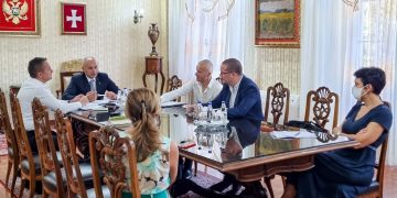 Na Cetinju dato preko 10.000 doza vakcina protiv korone