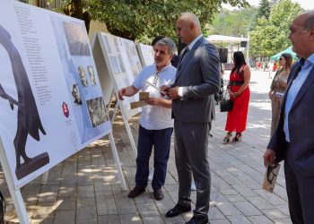 Otvorena izložba Cetinje – Grad heroj