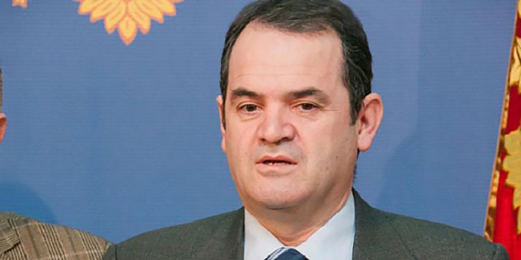 Banović: Vladu zemaljski kanoni ne interesuju