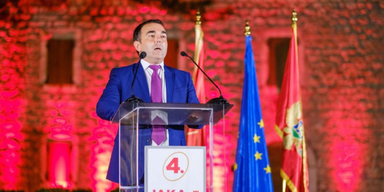 Vanredna sjednica cetinjskog parlamenta 27. avgusta