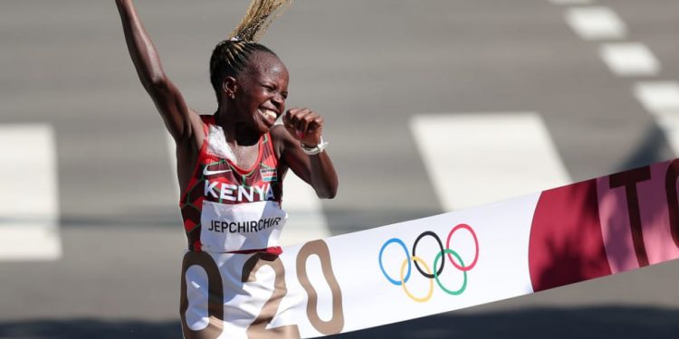 Peres Jepčirčir zlatna maratonka