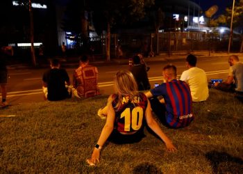 Mesi odlazi iz Barselone, navijači u suzama