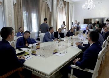 Ne zna se kad će vlast i opozicija nastaviti dijalog