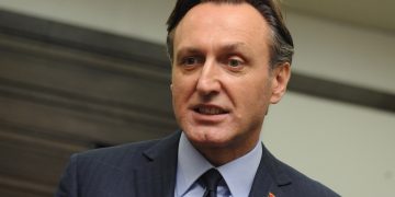 Ukinuta nezakonita penzija Ranku Krivokapiću