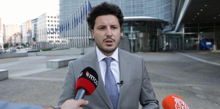 Lajčak da pomogne da se riješe nedoumice