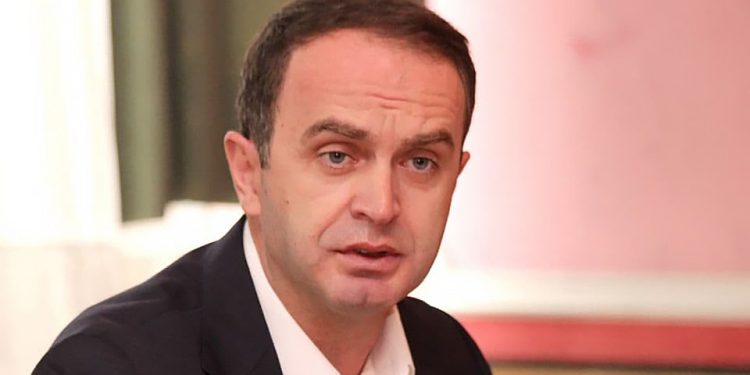 Đeljošaj: Vlada u kojoj nema predstavnika manjina je bez legitimiteta