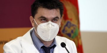 Galić: Nošenje maski tokom skraćenih časova ne šteti zdravlju djece