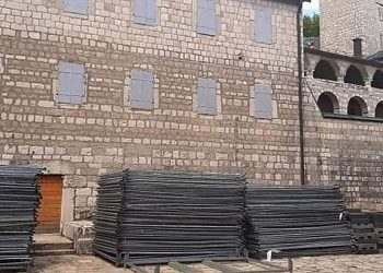 Ograda kod Cetinjskog manastira ne može biti postavljena bez odobrenja Prijestonice