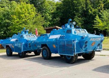 Oklopna vozila stigla na Cetinje