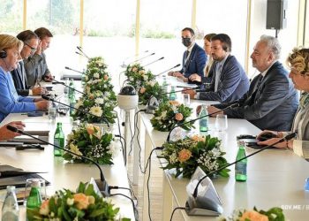 Krivokapić: Ustoličenje Joanikija dokaz bezrezervne posvećenosti Evroskoj Uniji i Alijansi