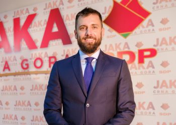 Zeković: Još jednom pozivamo AEM da zabrani emitovanje programa Happy televizije