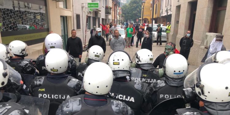 Lažna vijest pokrenula policijsku akciju protiv građana na Cetinju