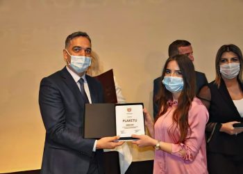 Rožajska mlada poetska nada – Ermina Bibić