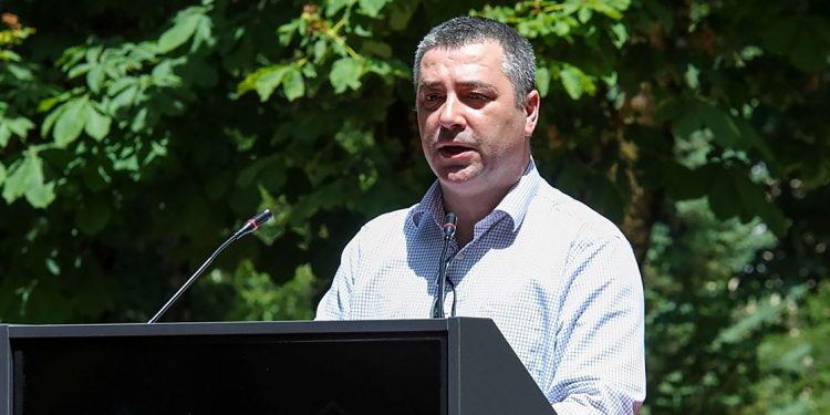 Adžić: Neustavni i nezakoniti zaključci Vlade Crne Gore