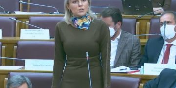 Vuksanović Stanković: Eksperti u Vladi svoj posao shvatili kao priliku da realizuju svoje turističke želje o trošku građana