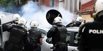 Huter: Vlada spremna na sve, Crna Gora suočena sa inkarnacijom zla