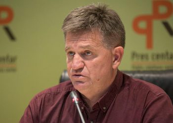 Vujičić: Vlada da predoči predstavnicima EU i javnosti da će jedino narodna, ustavna Skupština brinuti o interesima građana