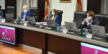 Zeković: Sekulović da odbije instrukciju premijera i ne nagradi policajce koji su bili na Cetinju