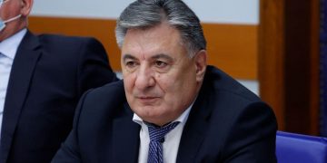 Burić: Posljednja izjava Abazovića pokazatelj da iza njegovih istupa postoje neki drugi razlozi