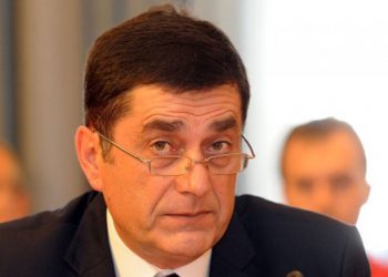 Priveden Dejan Peruničić