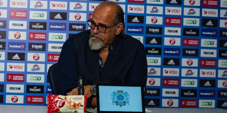 Džikić: Ne pada mi na pamet da požurujem Danila Nikolića