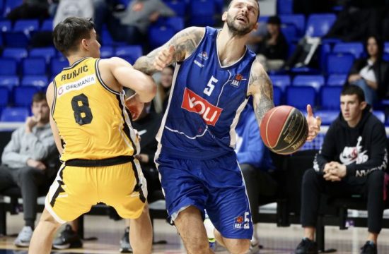 Budućnost u finišu utakmice slomila otpor Valensije