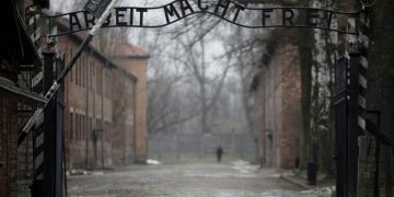 U Aušvicu otkriveni antisemitski grafiti