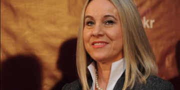 Jelušić: Politički dijalog na nivou gluvih telefona