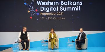 Srzentić: Posvećeni smo efikasnijem unapređenju programa digitalne transformacije