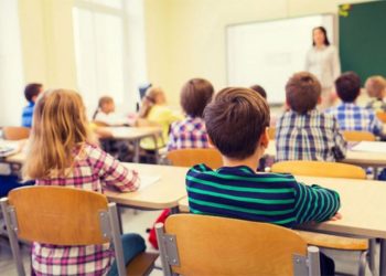 Od Covid -19 bolovalo 906 učenika i 166 nastavnika