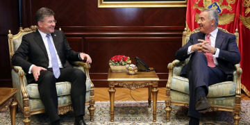 Đukanović će se sastati sa Lajčakom