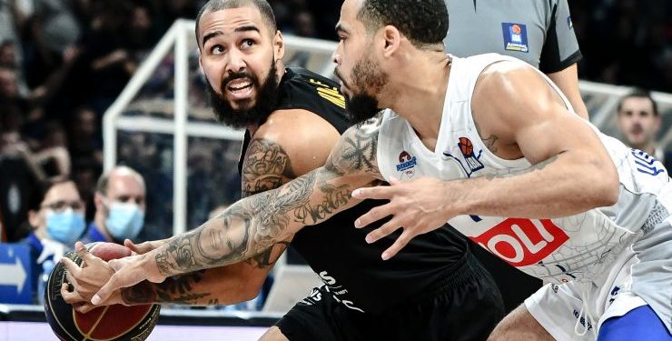 Budućnost Voli pala u u Areni, Partizan bolji u završnici