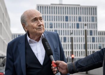 Blater uputio oštre strijelice i optužbe prema UEFA