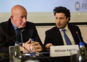 Abazović: Vrh bivšeg menadžmenta Uprave policije upleten u sve i svašta