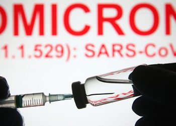 Prva žrtva omikrona u Velikoj Britaniji