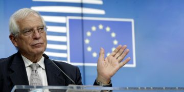 Borelj: Rusko bombardovanje porodilišta gnusan zločin