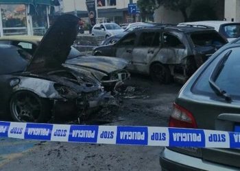 U Kotoru jutros izgorjeli Mercedes, BMW i Porche