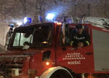 Nikšićki vatrogasci spasili petoricu sugrađana