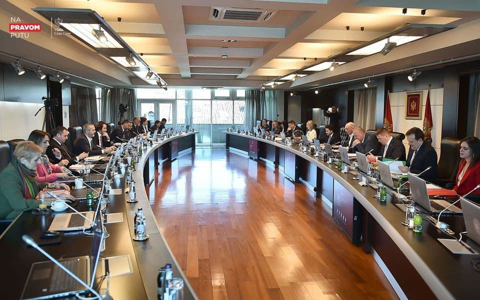 Vlada smijenila Brđanina, Nikola Terzić vd direktora UP; Abazović: Nije nešto posebno kriv, ali je morao imati informaciju više