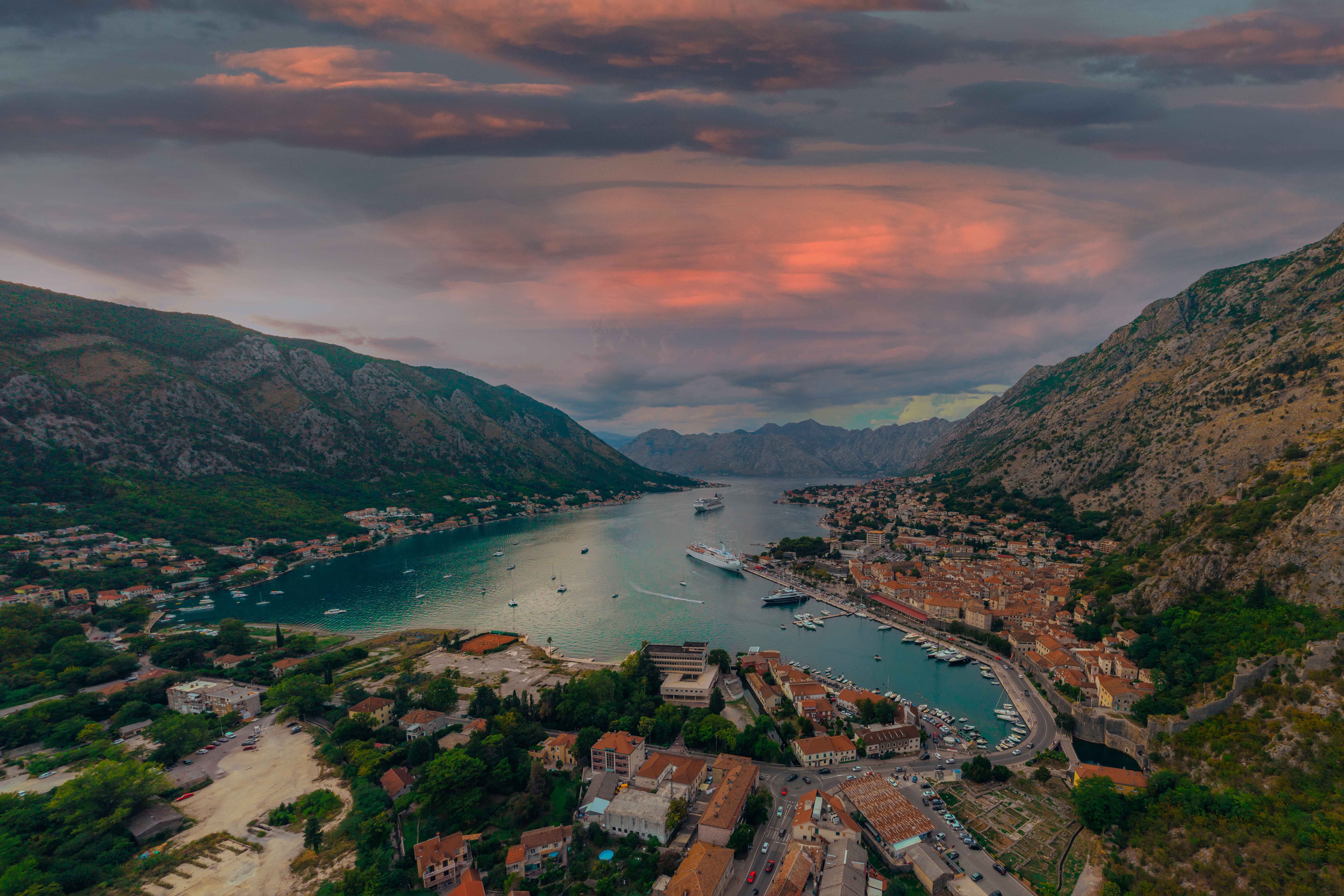 Danas oblačno, krajem dana kiša