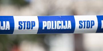 Policija intenzivno traga za dvojicom Tuzana